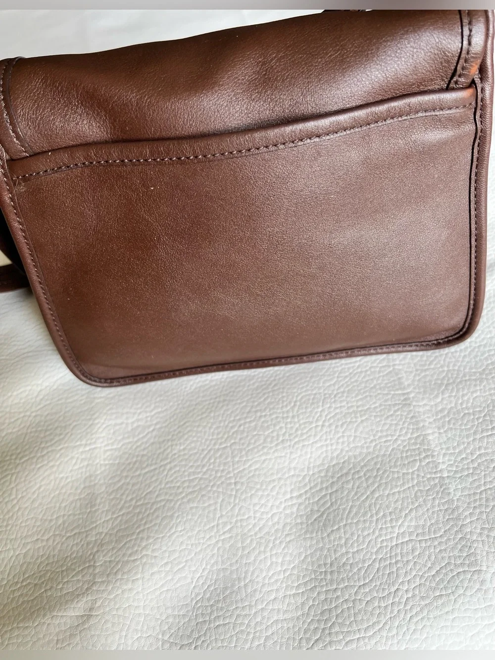 Coach Rambler Legacy Crossbody Style 09061 Mahogany Brown Glove Tanned Leather